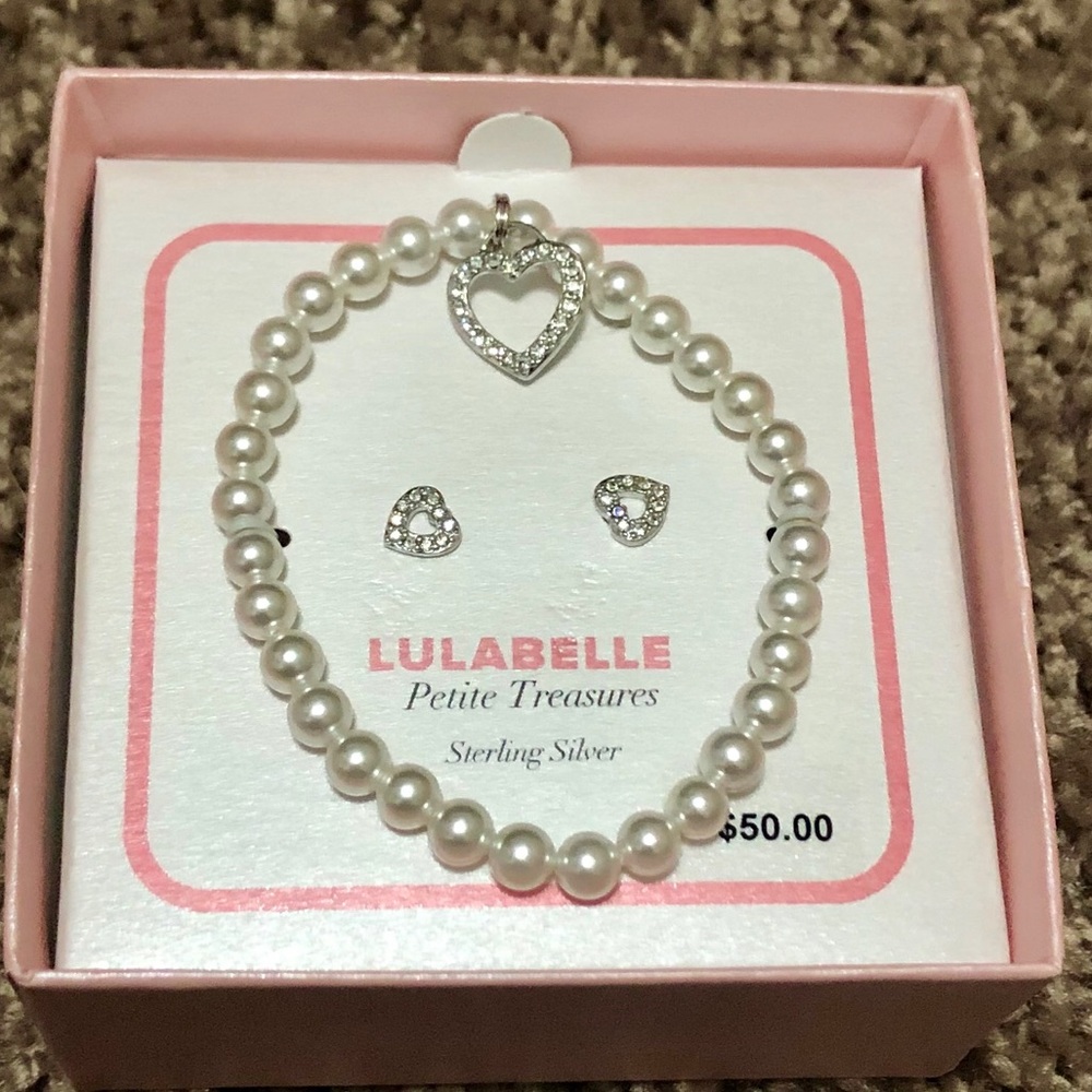 Child bracelet and earrings set